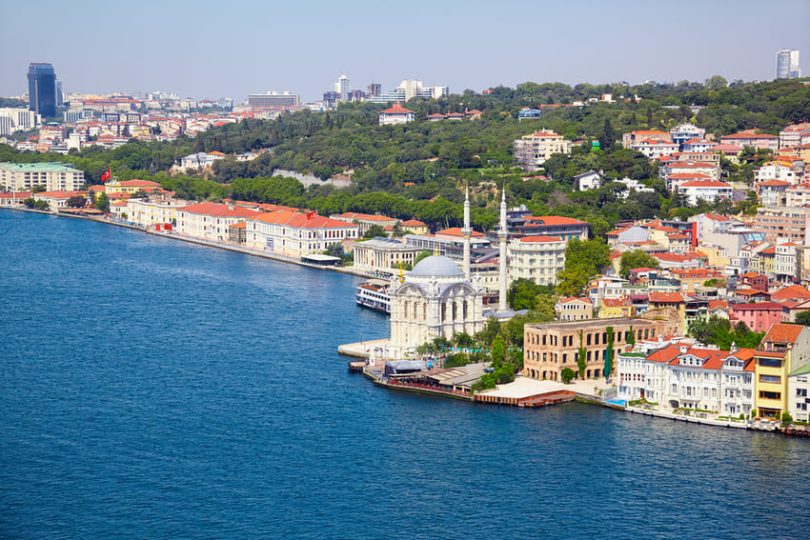 635668abea8b96da1349e1bc_besiktas-ortakoy-istanbul-810x540